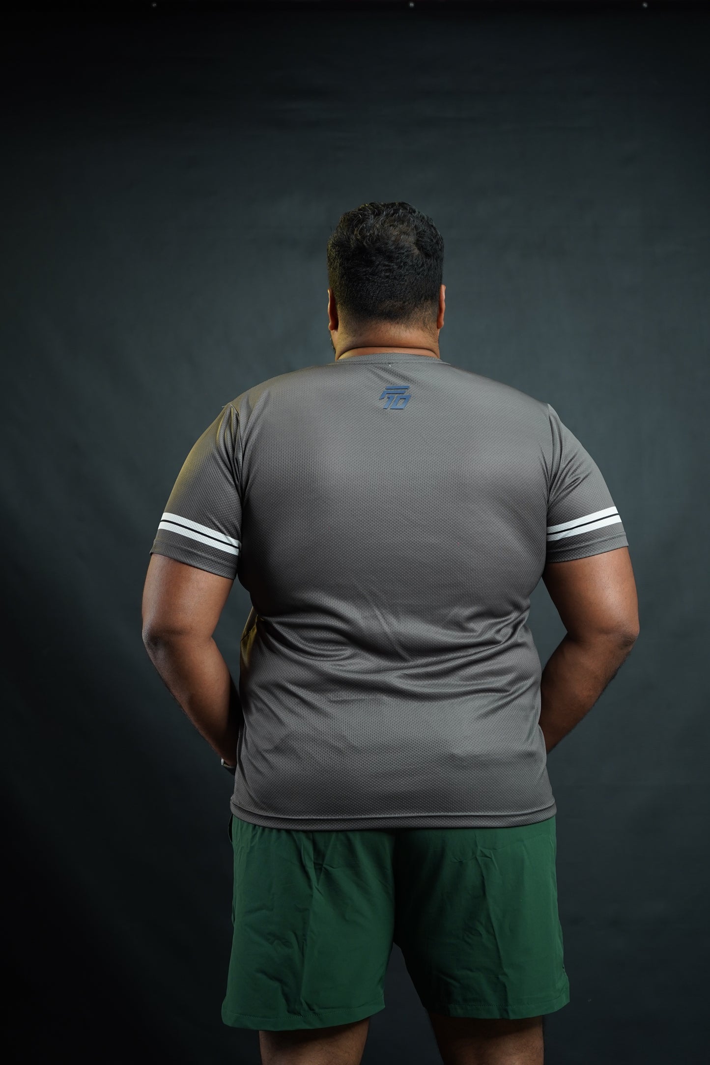 F10 Collection - 10s Club - T-Shirt - Grey (Unisex)