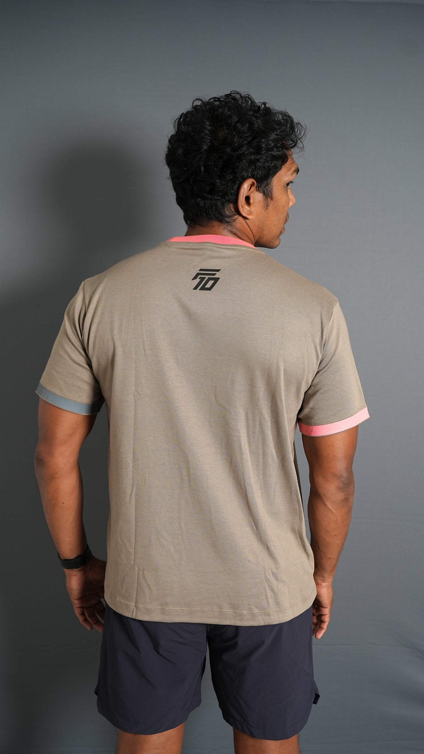 F10 Collection - T-Shirt - Brown (Unisex)