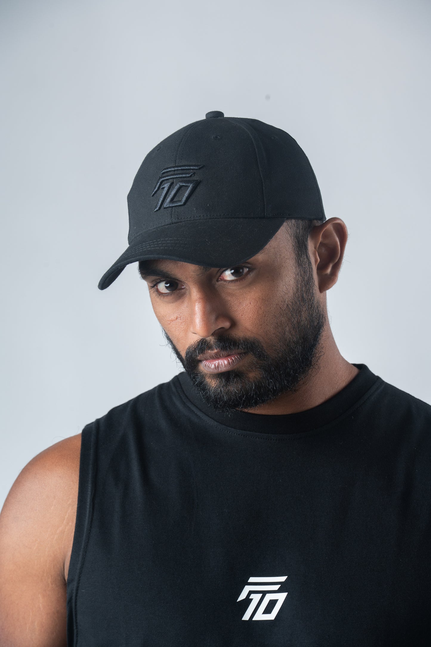 F10 Stylish Everyday Cap (Jet Black)
