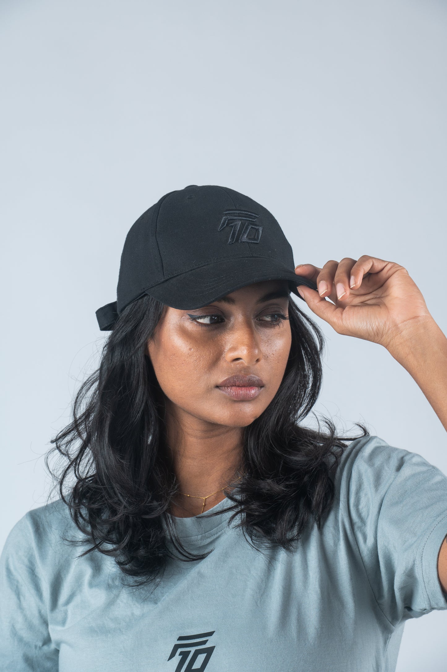 F10 Stylish Everyday Cap (Jet Black)
