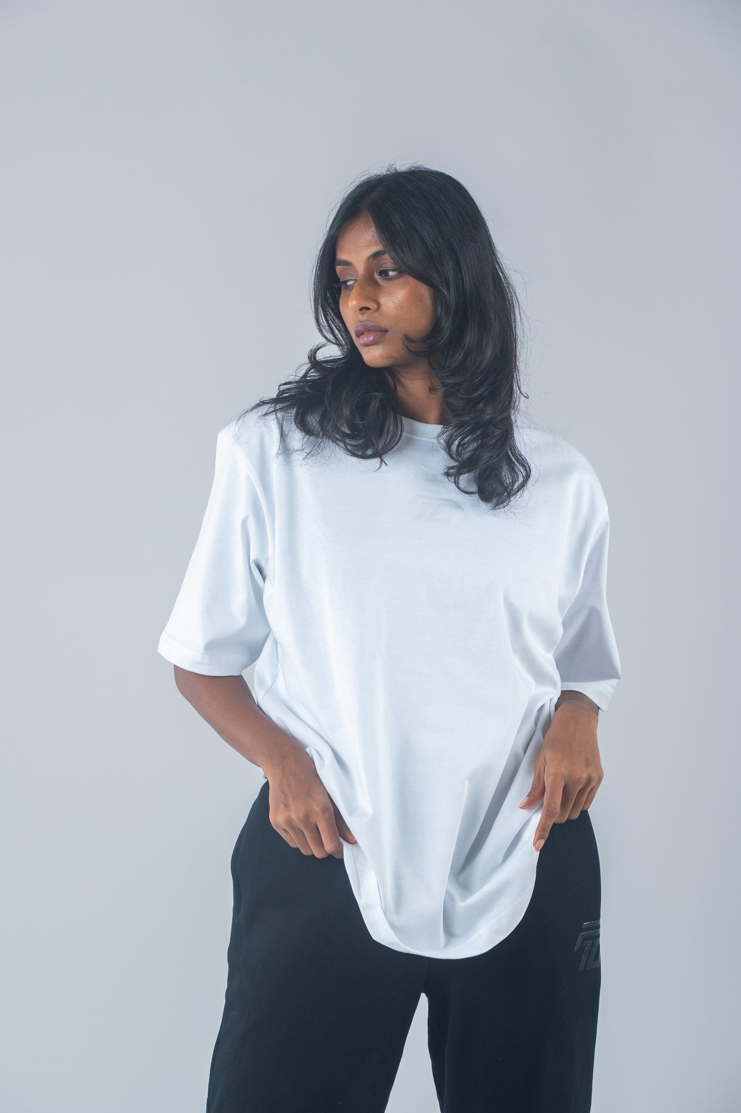 F10 Classic Oversized Top  - White