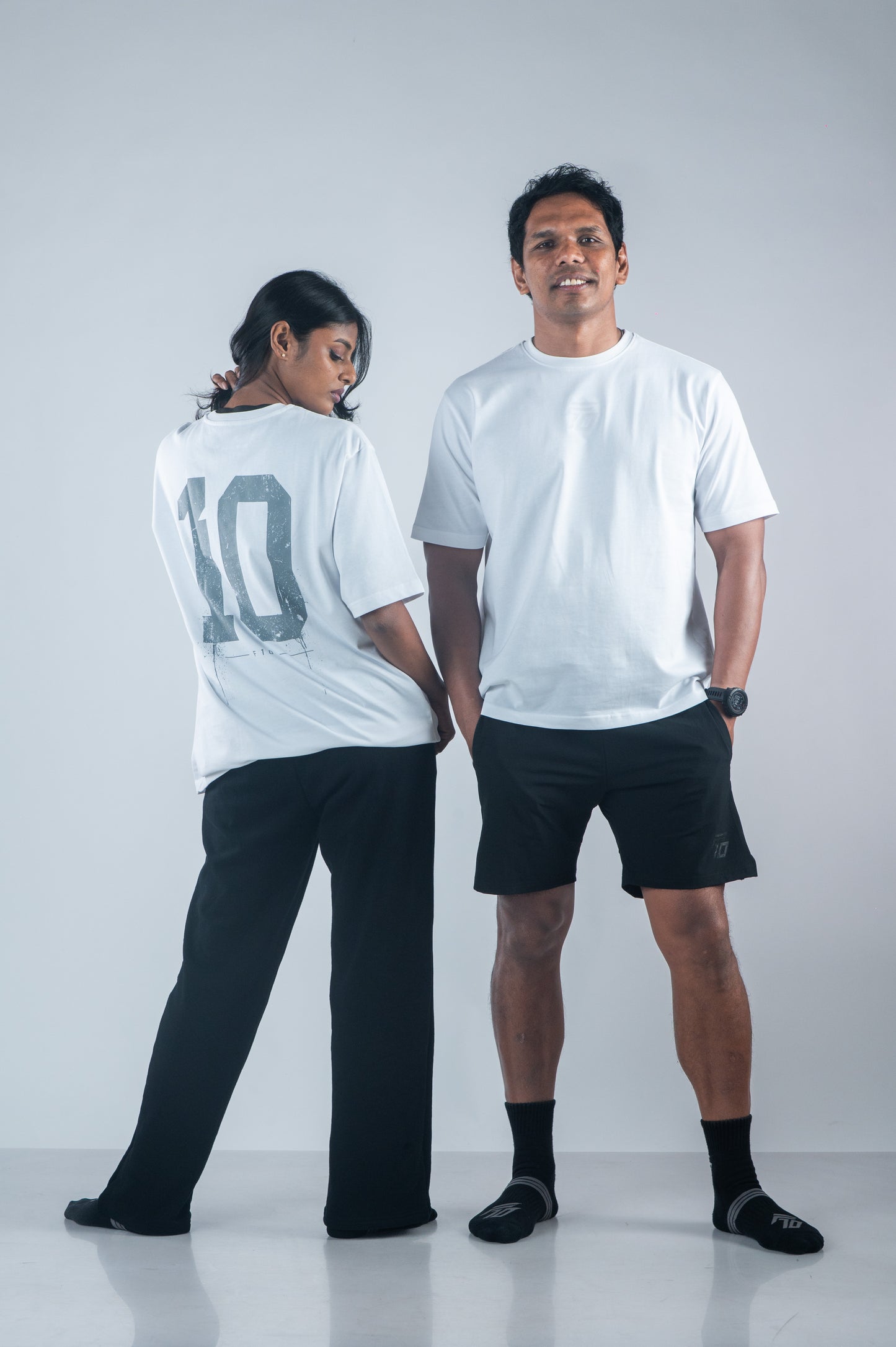 F10 Classic Oversized Top  - White
