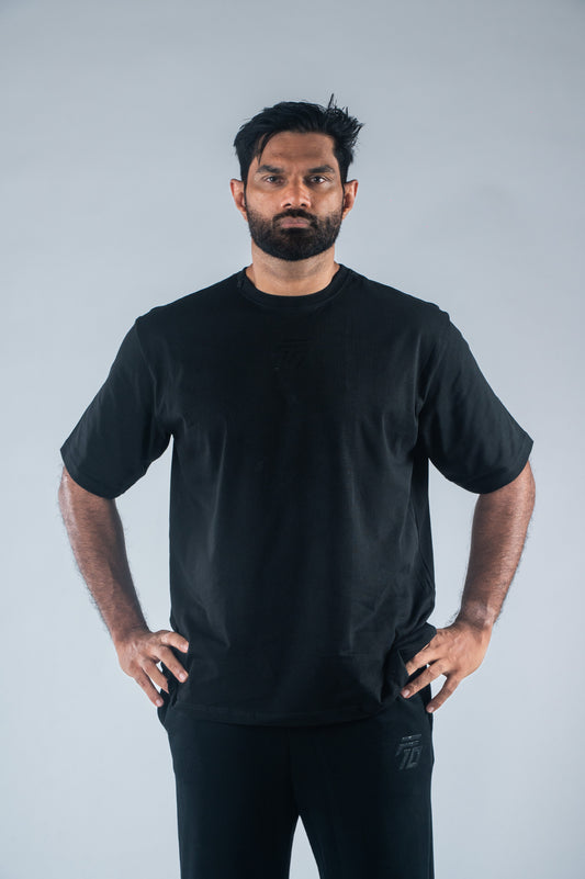 F10 Classic Oversized Top  - Black