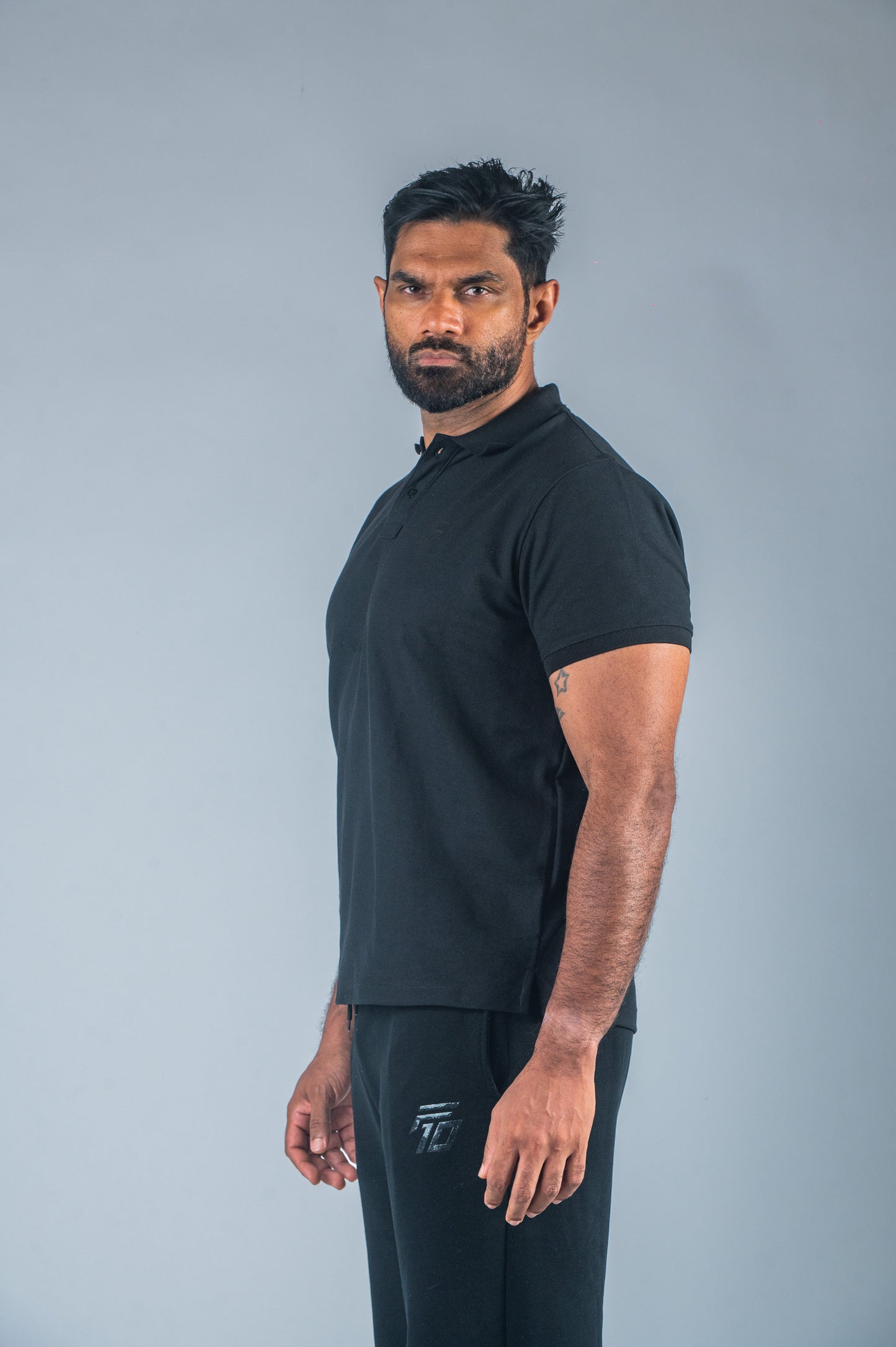 F10 Classic Everyday Polo - Black
