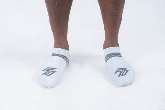 F10 Athlete Ankle Grip Socks - White