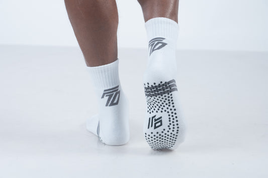 F10 Athlete Grip Half Socks - White